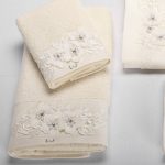 Set 1+1 Asciugamani Spugna Innamorati Liu Jo