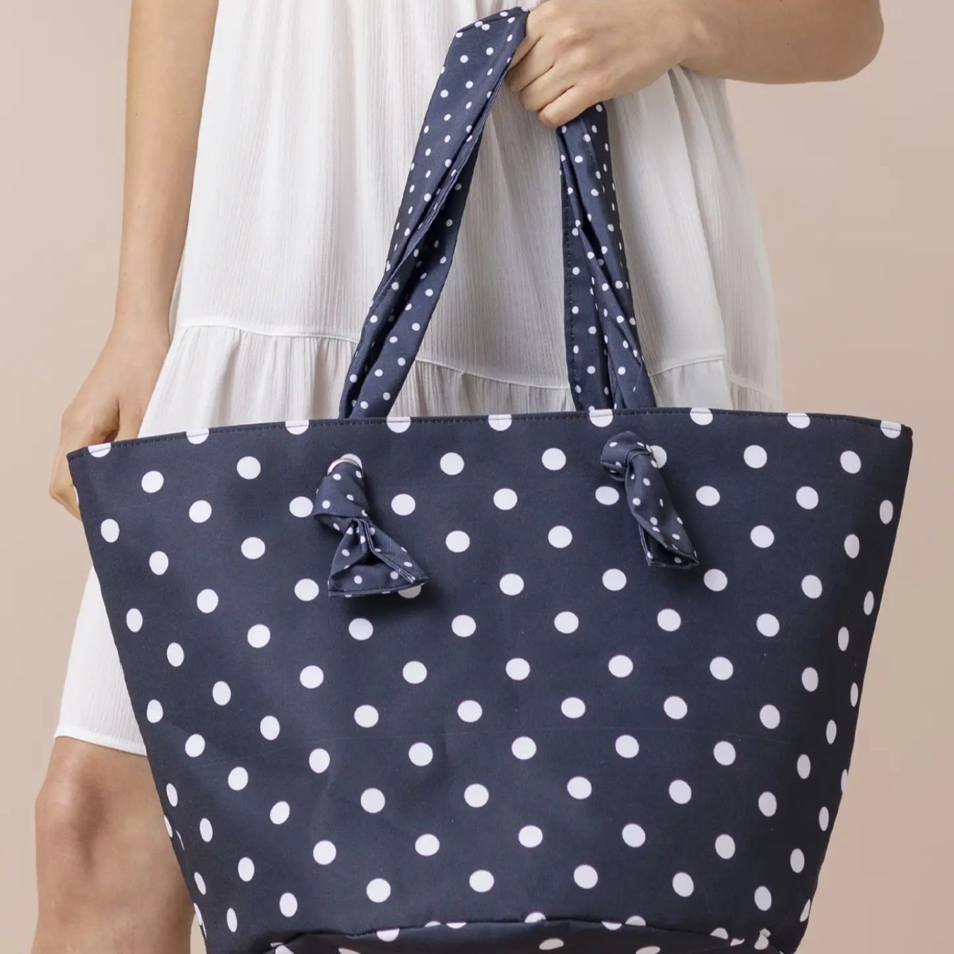 01532 -- 000 (1629) BORSA MARE CON ZIP NOIDINOTTE TR001341 NERO - immagine 1